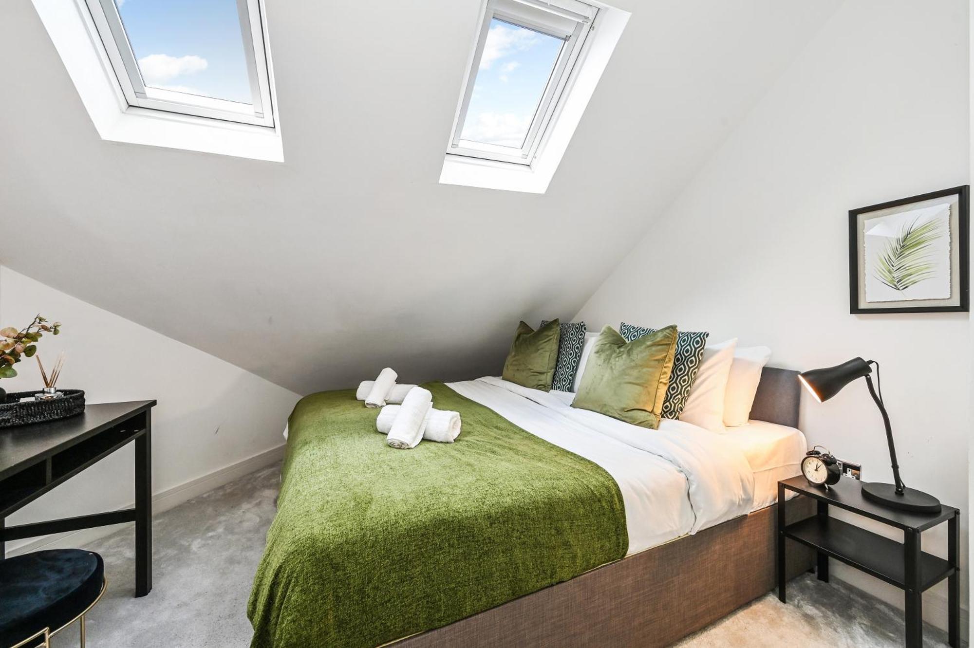 Family 1 Bed Apt Near Cardiff City Centre, Free Parking, Quiet, Secure Neighbourhood Bagian luar foto