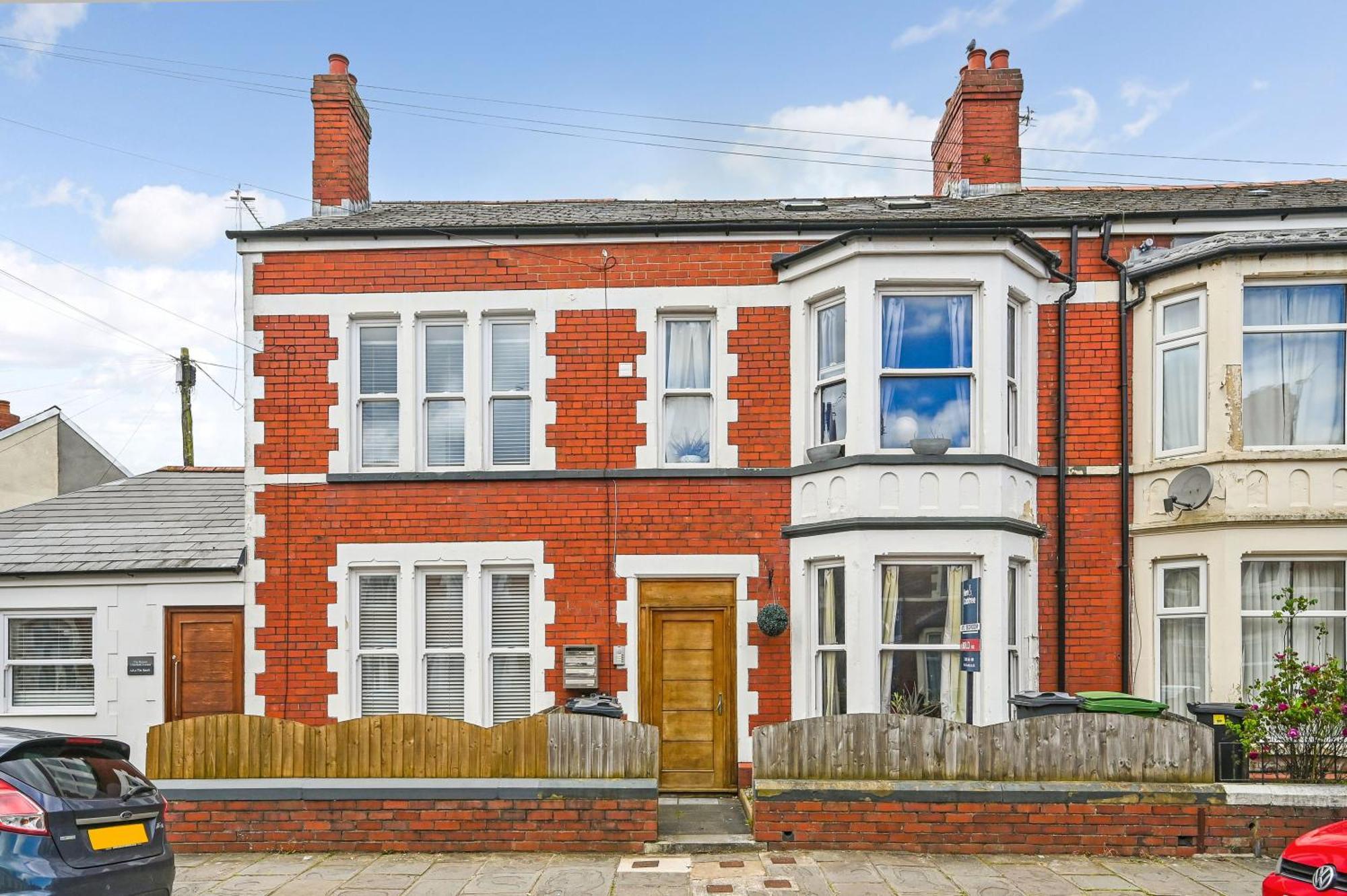 Family 1 Bed Apt Near Cardiff City Centre, Free Parking, Quiet, Secure Neighbourhood Bagian luar foto